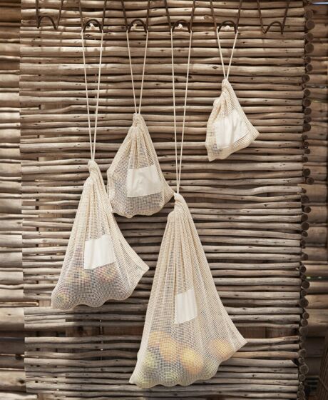 Organic cotton mesh sacks Thumbnail