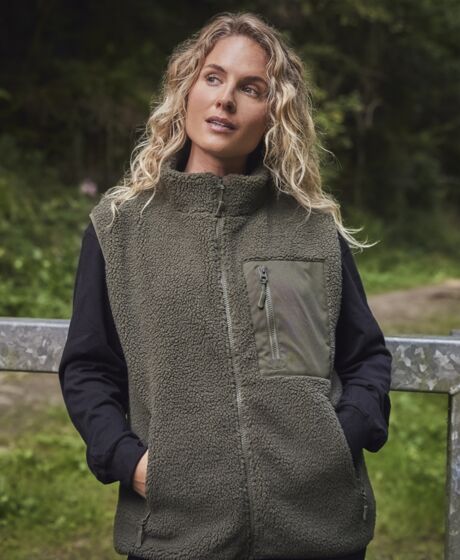 Ravine Unisex Borg Fleece Gilet Thumbnail